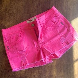 l.e.i. Distressed Cut-Off Shorts